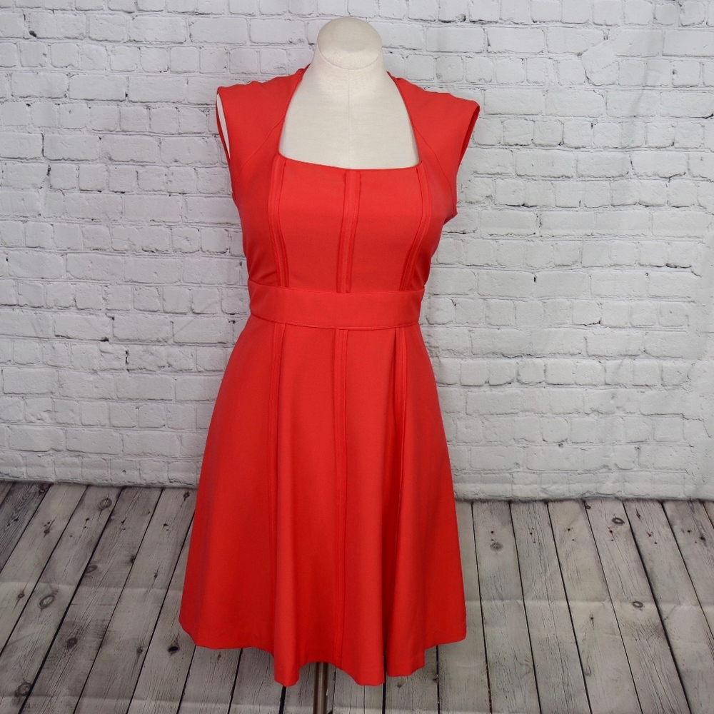 VINCE CAMUTO: Knit Dress